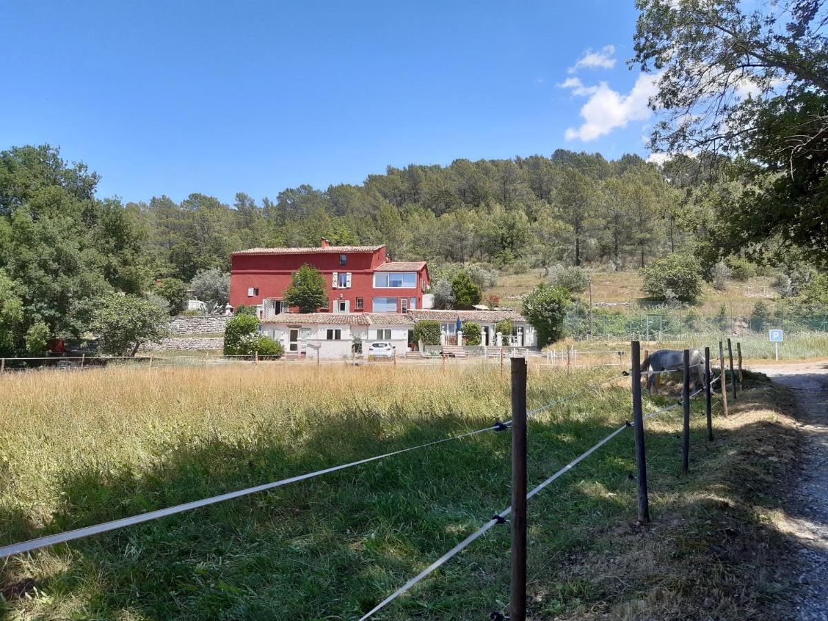 La Ferme De Manon Apartment Montferrat  Exterior foto